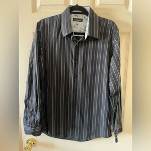 7 Diamonds button down shirt • Mens Medium